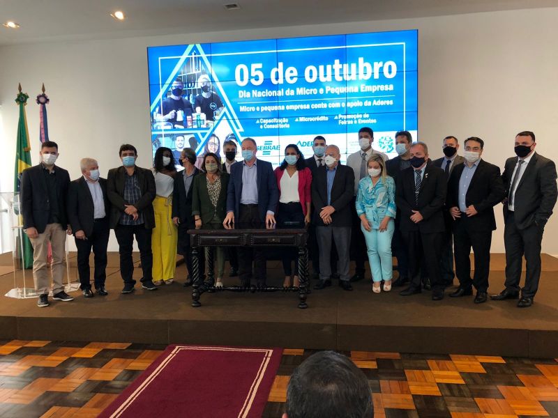 Posse dos membros do Fórum REDESIM no Palácio Anchieta